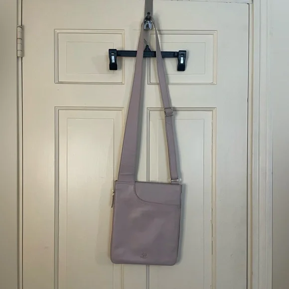 Radley London Blush Pink  Leather Crossbody Bag Adjustable Strap Gold Hardware - Picture 8 of 8